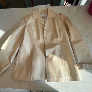 Chic Women's Cream Leather Jacket. Item # 11130